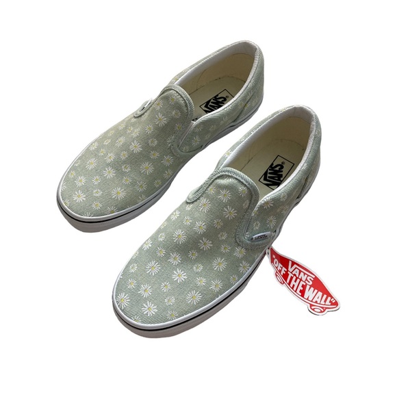NWT Vans off the wall daisy pattern slip on sneakers 6 8 - Picture 1 of 6